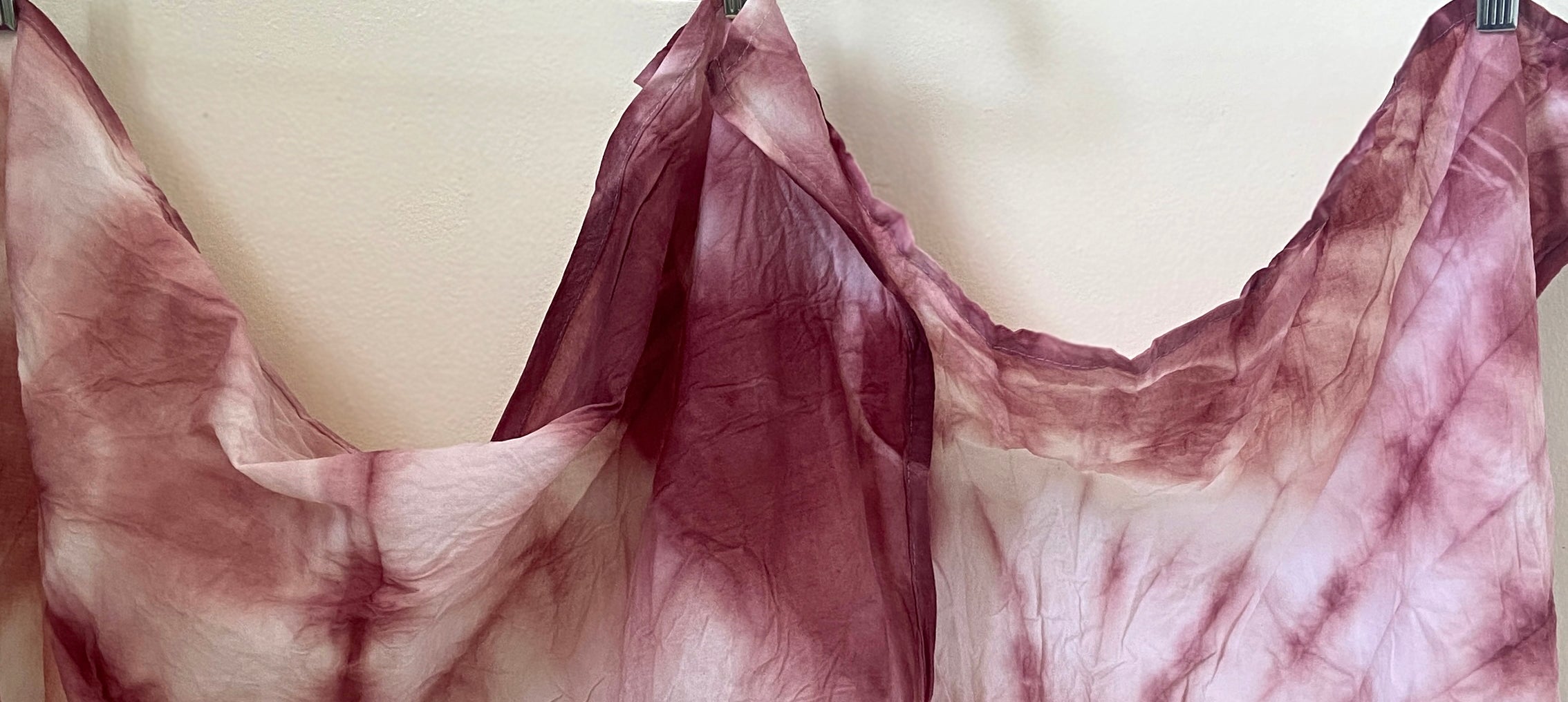 dying a dress red Dyeing red dress to burgundy : r/dyeing